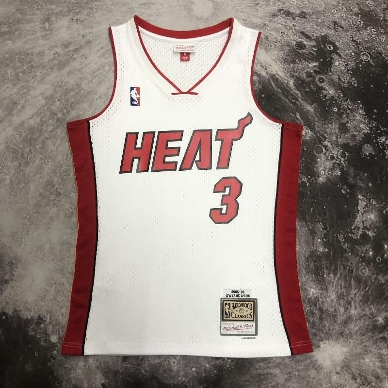 Miami Heat 2005/06 White Classics Basketball Jersey (Hot Press)