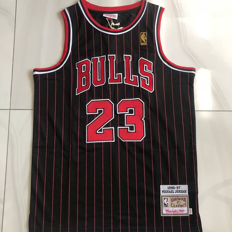 Chicago Bulls 1996/97 JORDAN #23 Black Classics Basketball Jersey (Closely Stitched) 02