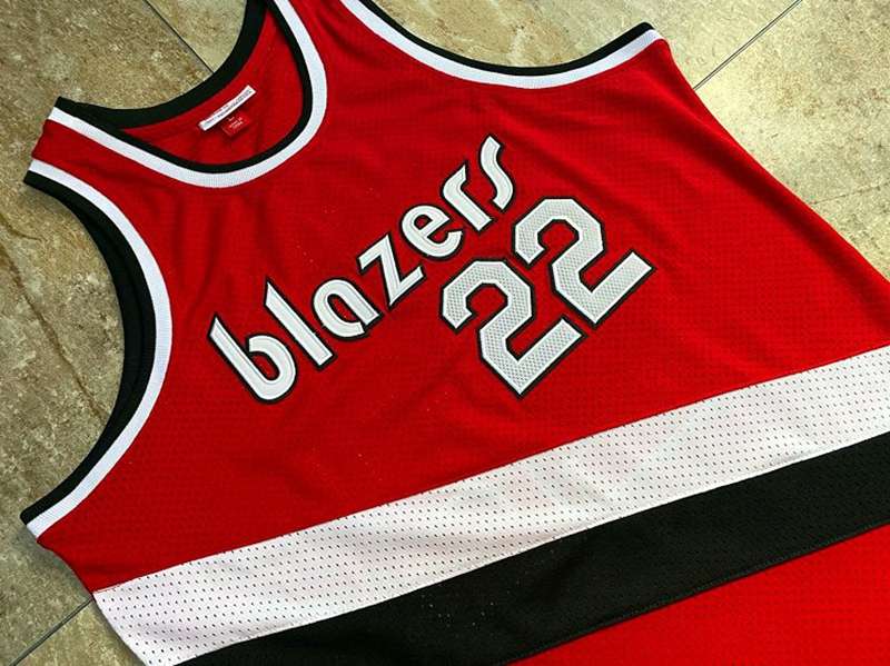 Portland Trail Blazers 1983/84 DREXLER #22 Red Classics Basketball Jersey (Closely Stitched)