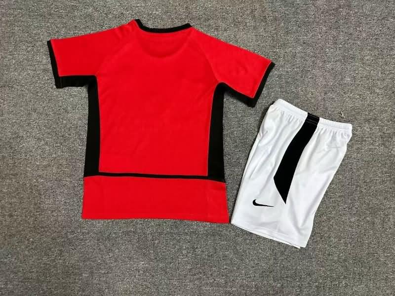 Manchester United 2002/04 Kids Home Soccer Jersey And Shorts