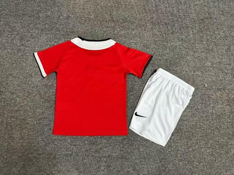 Manchester United 2004/06 Kids Home Soccer Jersey And Shorts