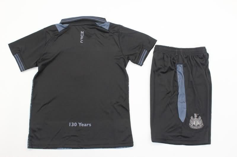 Newcastle United 23/24 Kids Training Soccer Jersey And Shorts