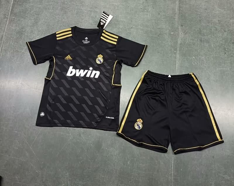 Real Madrid 11/12 Kids Away Soccer Jersey And Shorts
