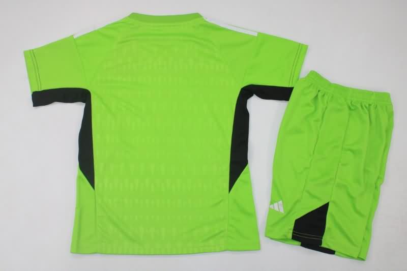 Real Madrid 23/24 Kids Goalkeeper Green Soccer Jersey And Shorts