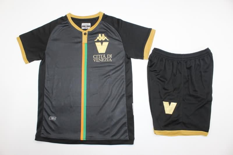 Venezia 23/24 Kids Home Soccer Jersey And Shorts