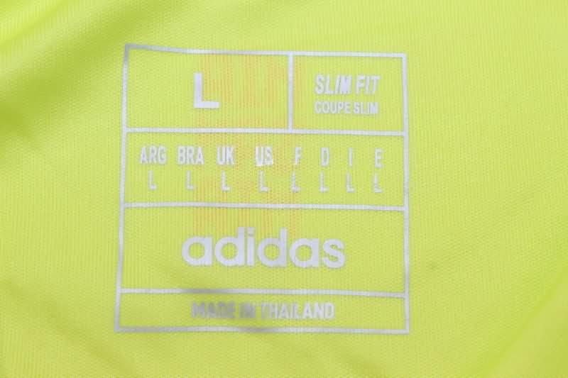 AAA(Thailand) Bayern Munich 24/25 Goalkeeper Green Soccer Jersey