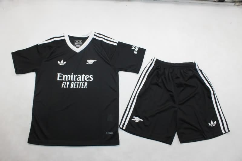 Arsenal 24/25 Kids Goalkeeper Black Soccer Jersey And Shorts 02