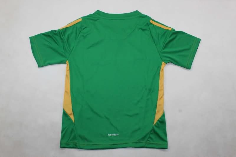 Spain 2024 Kids Goalkeeper Green Soccer Jersey And Shorts
