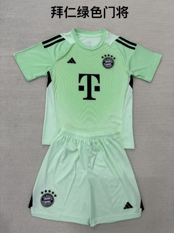 Bayern Munich 25/26 Goalkeeper Green Soccer Jersey