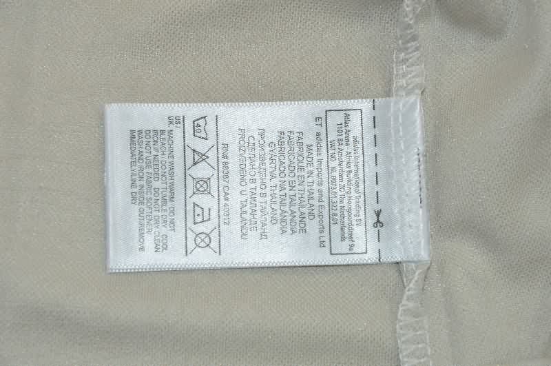 AAA(Thailand) Bayern Munich 25/26 Oktoberfest Soccer Jersey (Player)