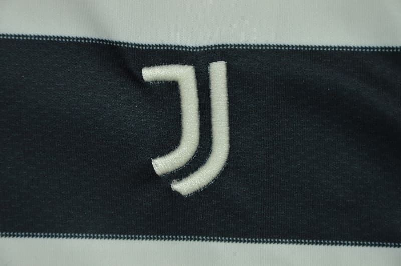 AAA(Thailand) Juventus 25/26 Fourth Soccer Jersey