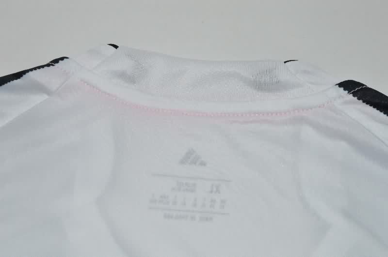 AAA(Thailand) Juventus 25/26 Home Long Sleeve Soccer Jersey