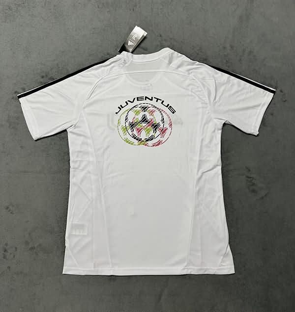 AAA(Thailand) Juventus 25/26 Training Soccer Jersey 02