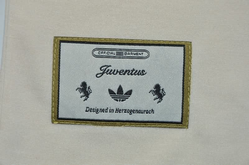 AAA(Thailand) Juventus 25/26 Training Soccer Jersey 07