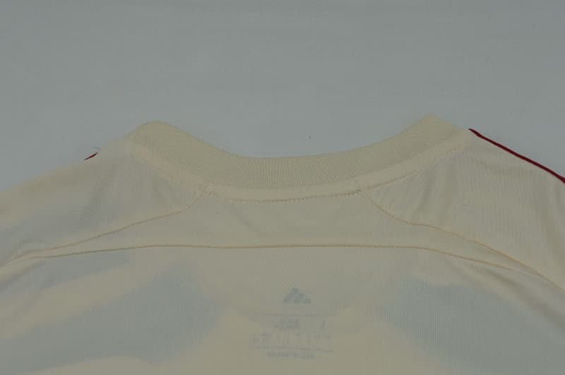 AAA(Thailand) Liverpool 25/26 Training Soccer Jersey 07