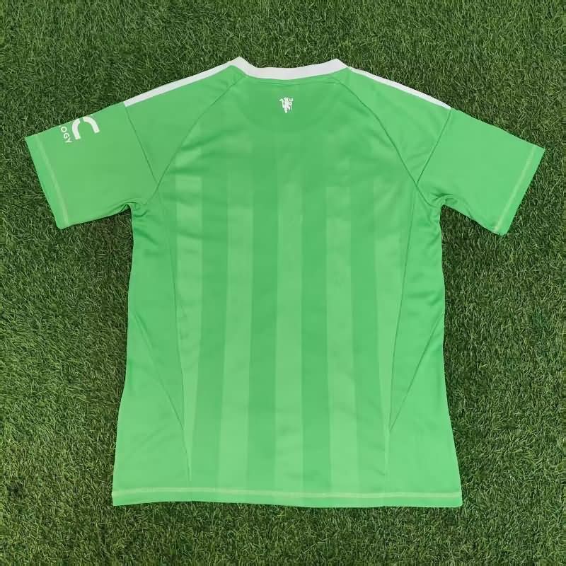 AAA(Thailand) Manchester United 25/26 Goalkeeper Green Soccer Jersey
