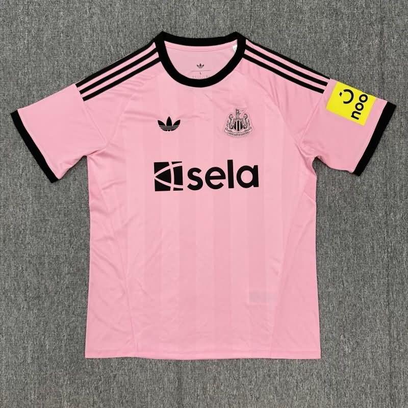 AAA(Thailand) Newcastle United 25/26 Goalkeeper Pink Soccer Jersey