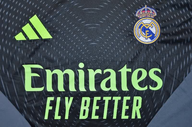 AAA(Thailand) Real Madrid 25/26 Goalkeeper Black Long Sleeve Soccer Jersey