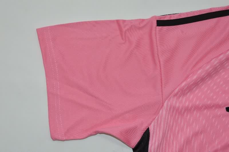 AAA(Thailand) Real Madrid 25/26 Goalkeeper Pink Soccer Jersey