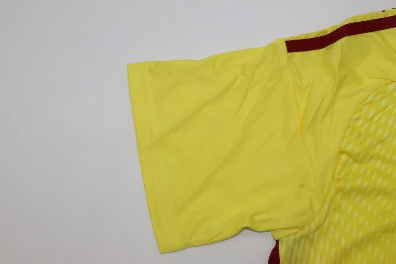 AAA(Thailand) Real Madrid 25/26 Goalkeeper Yellow Soccer Jersey