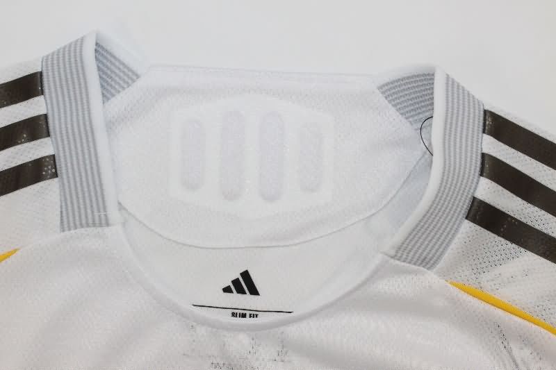 AAA(Thailand) Real Madrid 25/26 Home Long Sleeve Soccer Jersey (Player)