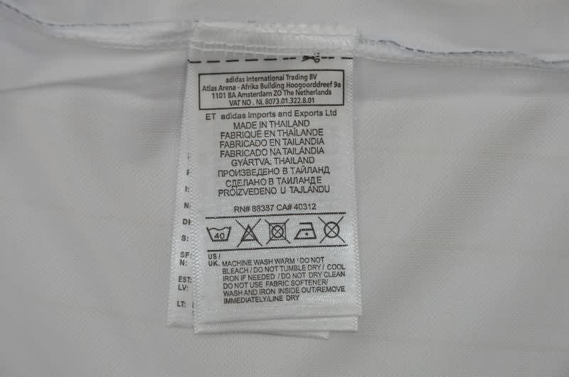 AAA(Thailand) Real Madrid 25/26 White Soccer Jersey 02