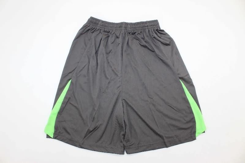 Liverpool 25/26 Kids Goalkeeper Black Soccer Jersey And Shorts
