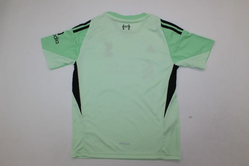 Liverpool 25/26 Kids Goalkeeper Green Soccer Jersey And Shorts Leaked