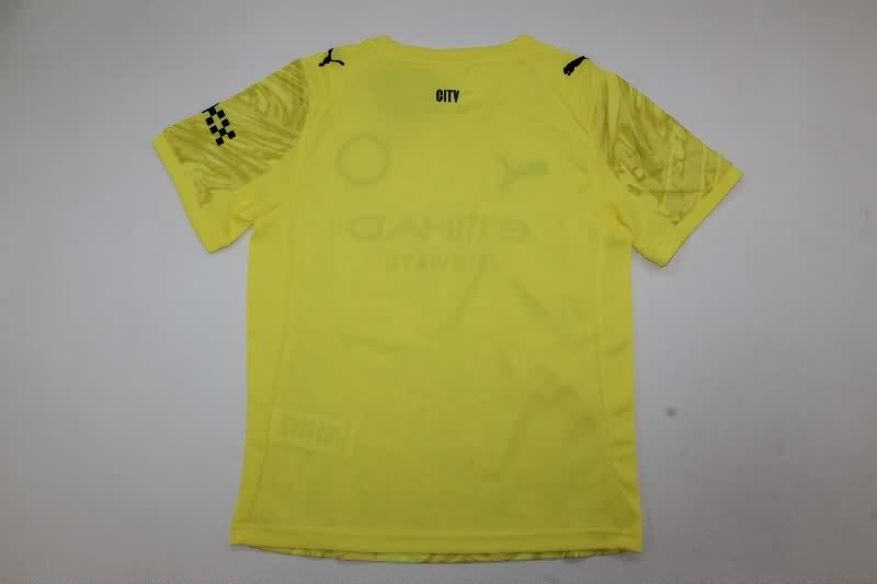 Manchester City 25/26 Kids Goalkeeper Yellow Soccer Jersey And Shorts