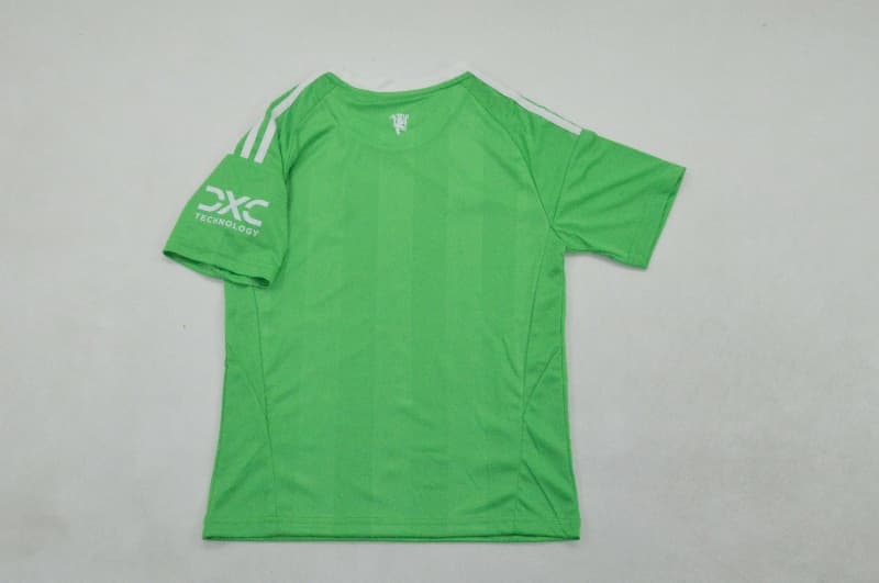 Manchester United 25/26 Kids Goalkeeper Green Soccer Jersey And Shorts