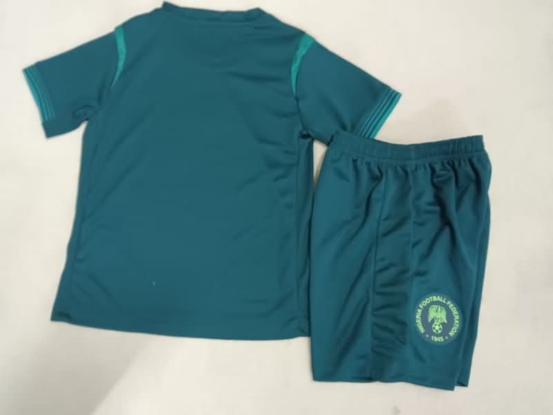 Nigeria 2025 Kids Away Soccer Jersey And Shorts