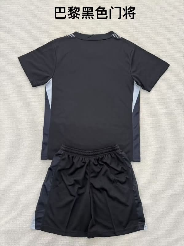 Paris St Germain 25/26 Kids Goaleeper Black Soccer Jersey And Shorts