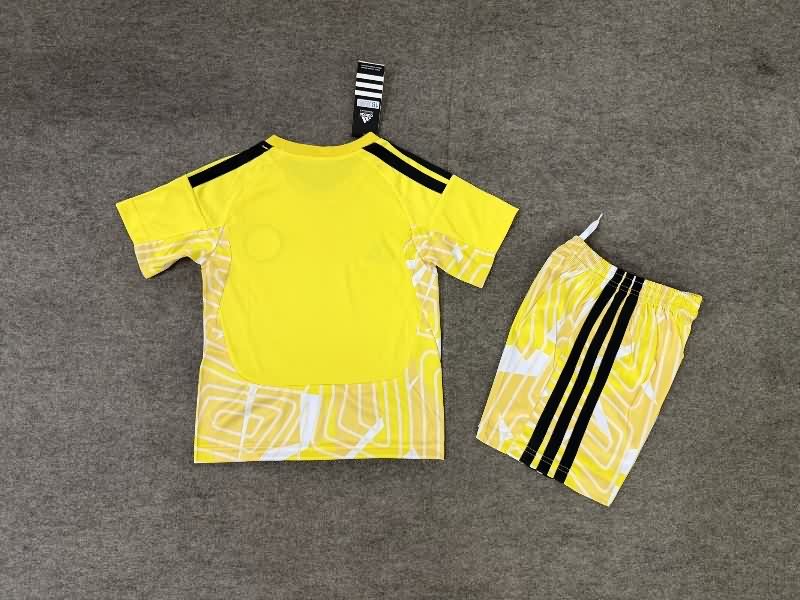 Scotland 2026 Kids Goalkeeper Yellow Soccer Jersey And Shorts