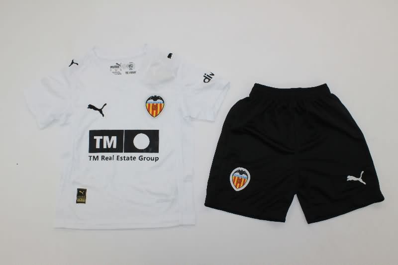 Valencia 25/26 Kids Home Soccer Jersey And Shorts