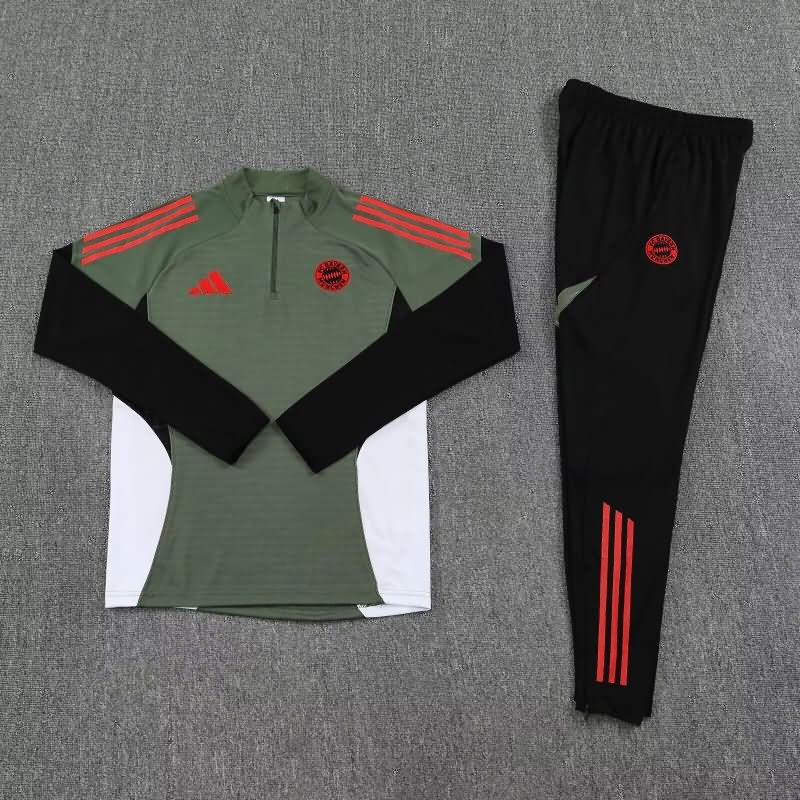 AAA(Thailand) Bayern Munich 25/26 Dark Green Soccer Tracksuit