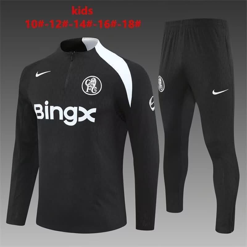 Chelsea 25/26 Kids Black Soccer Tracksuit 03