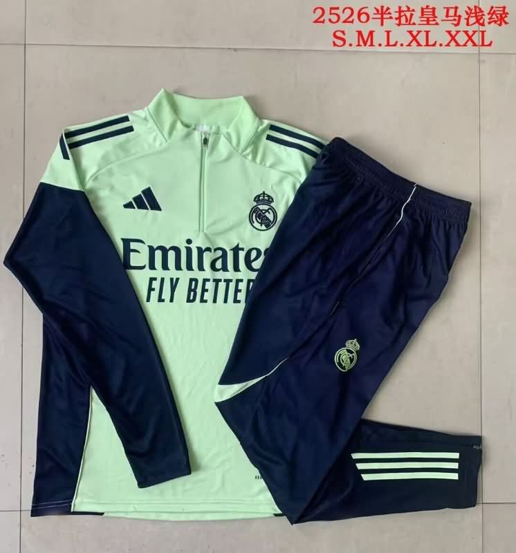 AAA(Thailand) Real Madrid 25/26 Green Soccer Tracksuit 02