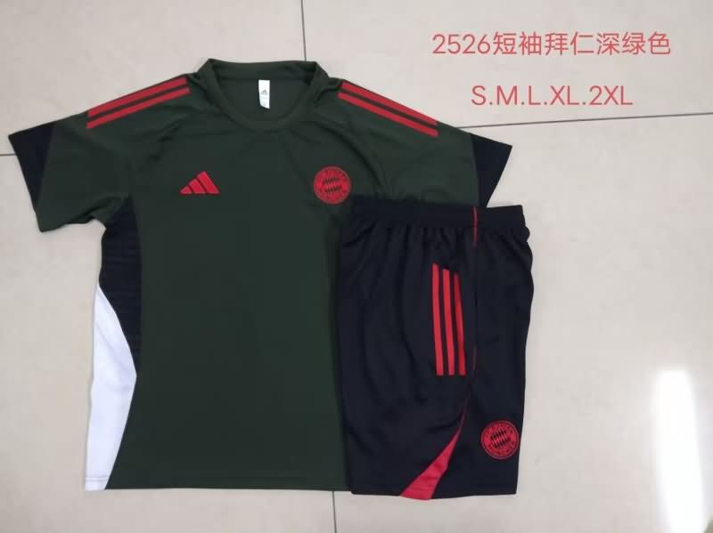 AAA(Thailand) Bayern Munich 25/26 Dark Green Soccer Training Sets