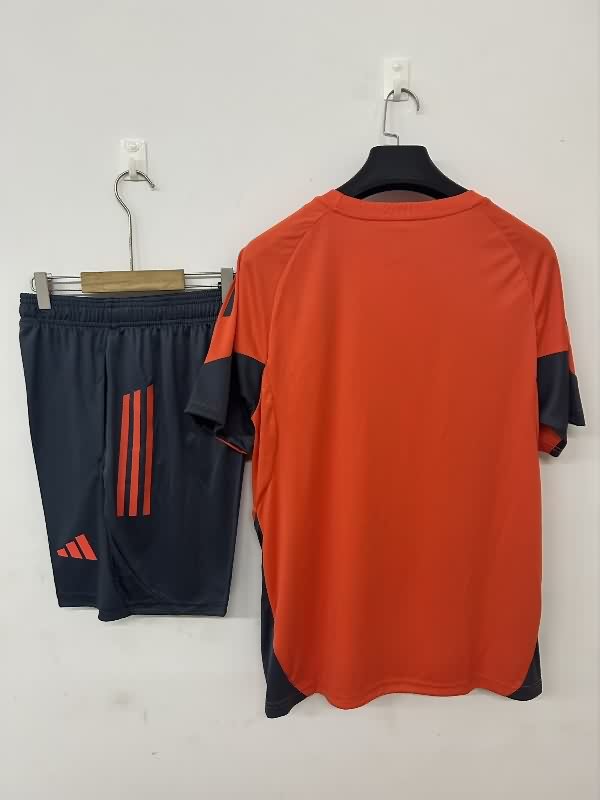AAA(Thailand) Bayern Munich 25/26 Orange Soccer Training Sets