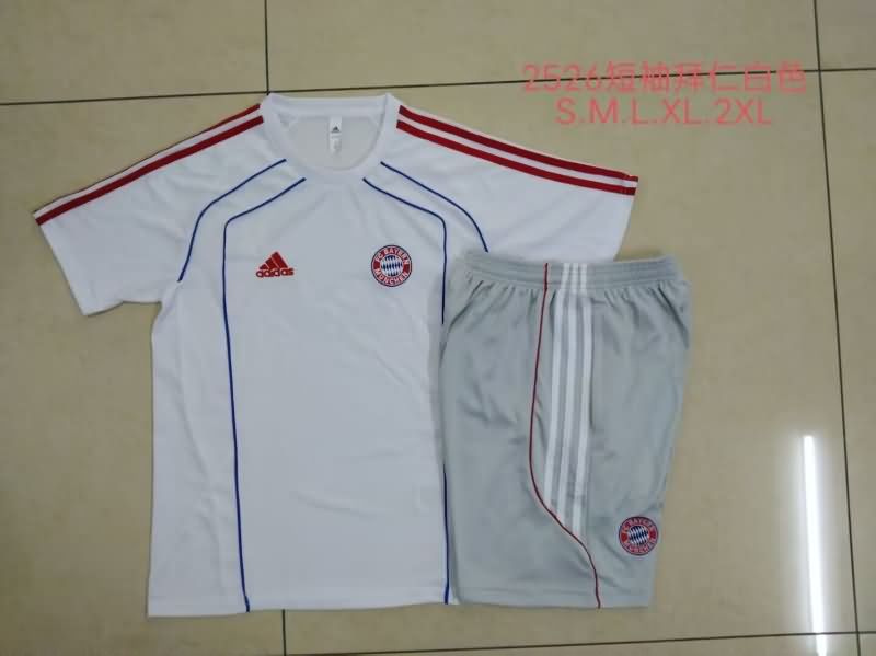 AAA(Thailand) Bayern Munich 25/26 White Soccer Training Sets 02