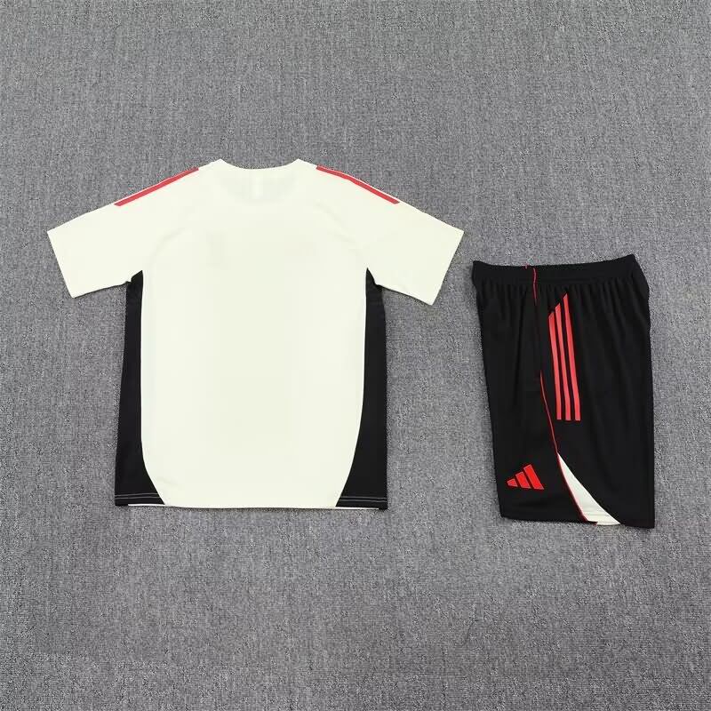 AAA(Thailand) Liverpool 25/26 White Soccer Training Sets