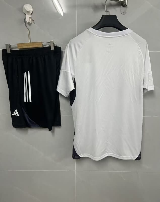 AAA(Thailand) Manchester United 25/26 White Soccer Training Sets 04