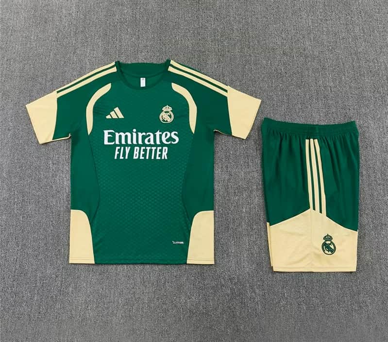 AAA(Thailand) Real Madrid 25/26 Green Soccer Training Sets 06
