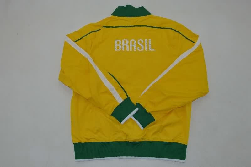 AAA(Thailand) Brazil 2025 Yellow Soccer Windbreaker