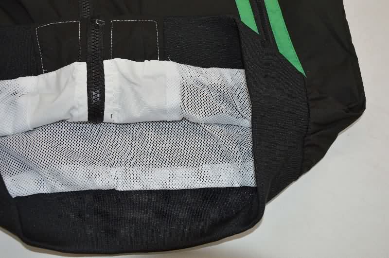 AAA(Thailand) Real Betis 25/26 White Black Soccer Windbreaker