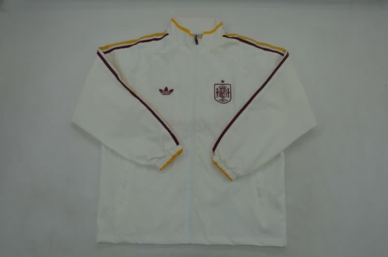 AAA(Thailand) Spain 2026 Beige Soccer Windbreaker