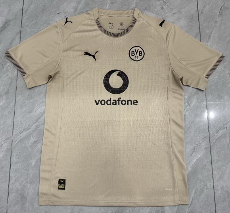 AAA(Thailand) Dortmund 26/27 Goalkeeper Light Yellow Soccer Jersey AAA(Thailand) Dortmund 26/27 Goalkeeper Light Yellow Soccer Jersey