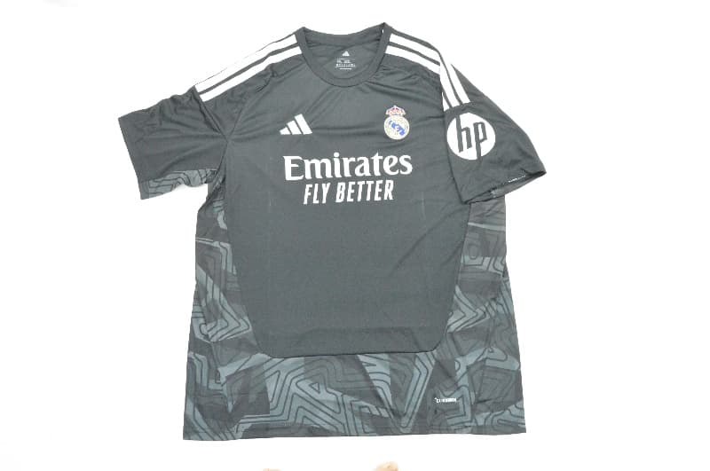 AAA(Thailand) Real Madrid 26/27 Goalkeeper Black Soccer Jersey