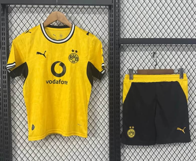 Dortmund 26/27 Kids Home Soccer Jersey And Shorts (Leaked)