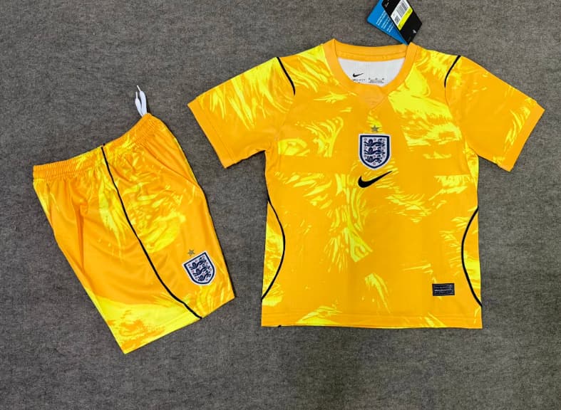 England 2026 Kids Goalkeeper Yellow Soccer Jersey And Shorts